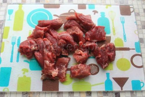 Борщ в мультиварке с томатной пастой. Вкусный борщ можно приготовить и в мультиварке: рецепт с фото