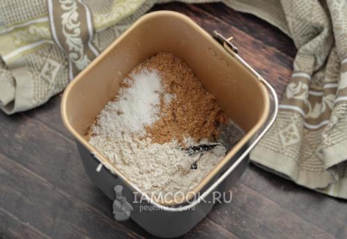 Ржаной хлеб на закваске с семечками и тмином: полезный и ароматный рецепт 04