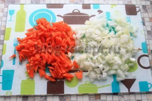 Борщ в мультиварке из говядины. Вкусный борщ можно приготовить и в мультиварке: рецепт с фото