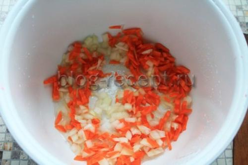 Борщ в мультиварке из говядины. Вкусный борщ можно приготовить и в мультиварке: рецепт с фото