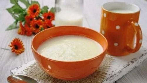 Как сварить манную кашу без комочков. Манная каша без комочков на молоке — 6 пошаговых рецептов приготовления