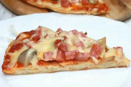 Воздушная пицца на сковороде. Пицца на сковороде за 10 минут — пошаговый рецепт с майонезом