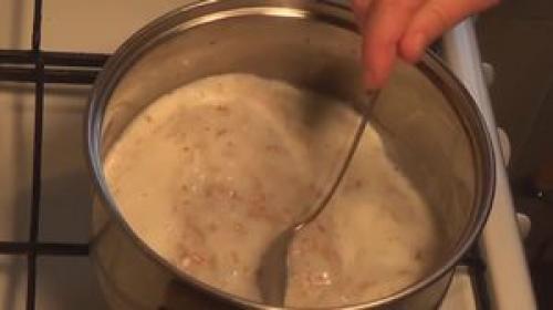 Манна каша на сухому молоці. Как приготовить манную кашу на молоке и как её правильно варить