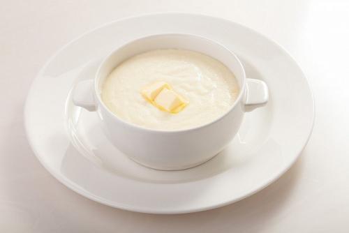 Как сварить манную кашу на молоке без комочков. Манная каша без комочков 10 Как сварить манную кашу на молоке без комочков. Манная каша без комочков 10