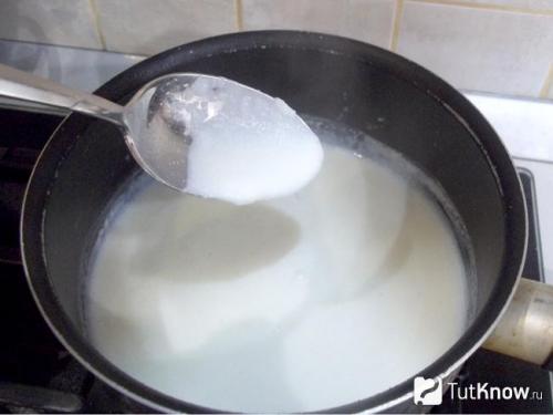 Как сварить манную кашу на молоке без комочков. Манная каша без комочков 18 Как сварить манную кашу на молоке без комочков. Манная каша без комочков 18