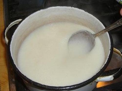 Манная каша, как в больнице. Как приготовить манную кашу на молоке и как её правильно варить