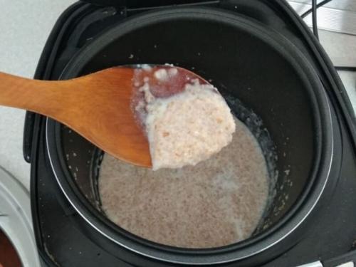 Нежная пшеничная каша на молоке. Пшеничная каша на молоке в мультиварке