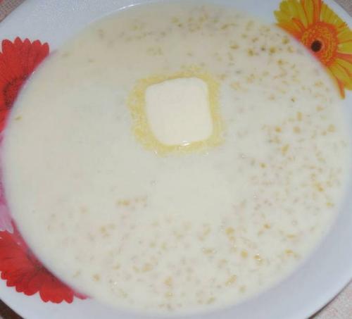 Как варить полтавскую кашу на молоке. Пшеничная каша на молоке