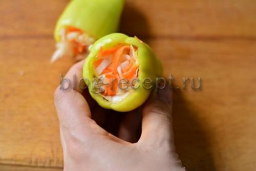 Перец на зиму для фаршировки. Перец фаршированный капустой на зиму: рецепт с фото, пальчики оближешь!