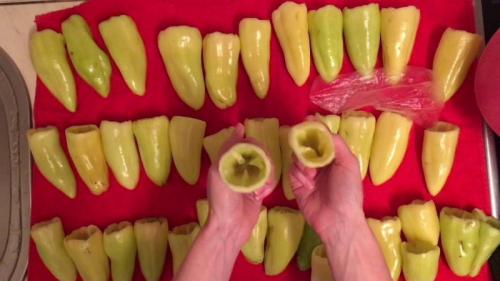 Печеный перец на зиму заморозить. Четыре лучших способа, как заморозить перец болгарский на зиму