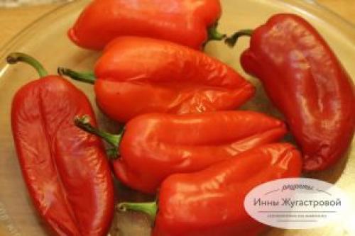 Запеченные перцы в быстром маринаде. Маринованный запеченный сладкий перец быстрого приготовления