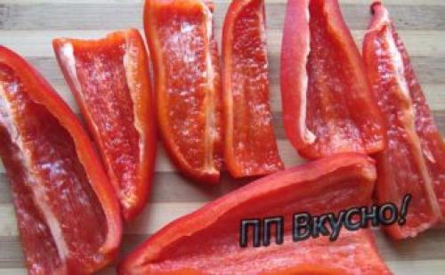 Перец, запеченный в духовке с сыром. Ингредиенты для 1 порции