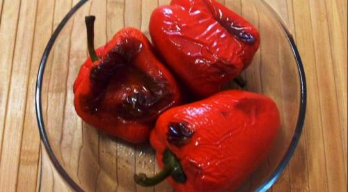 Печеный болгарский перец в банках на зиму. Простой рецепт приготовления печеного болгарского перца на зиму 36 Печеный болгарский перец в банках на зиму. Простой рецепт приготовления печеного болгарского перца на зиму 36