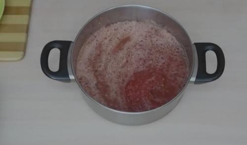 Лечо с огурцами и морковью на зиму. Лечо из огурцов и помидоров на зиму — невероятно вкусный рецепт заготовки