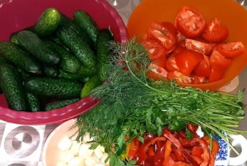 Лечо с огурцами и томатной пастой на зиму. Лечо из огурцов на зиму. 8 невероятно вкусных рецептов с помидорами или томатной пастой