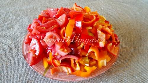 Лечо с морковью без уксуса. Лечо на зиму из перца, помидор, моркови и лука с фото пошагово