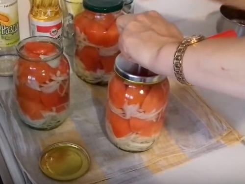 Помидоры пальчики оближешь. Помидоры «Пальчики оближешь» на зиму — рецепты на 1 литр без стерилизации