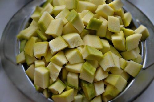 Лечо из кабачков с томатной пастой и чесноком. Лечо из кабачков с томатной пастой на зиму