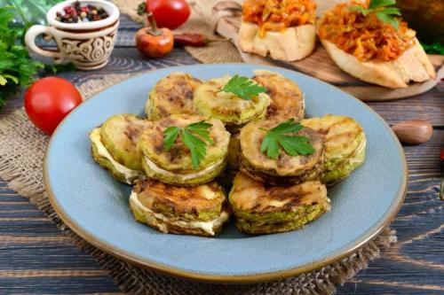 Кабачки рецепты на сковороде. 20 отличных рецептов жареных кабачков