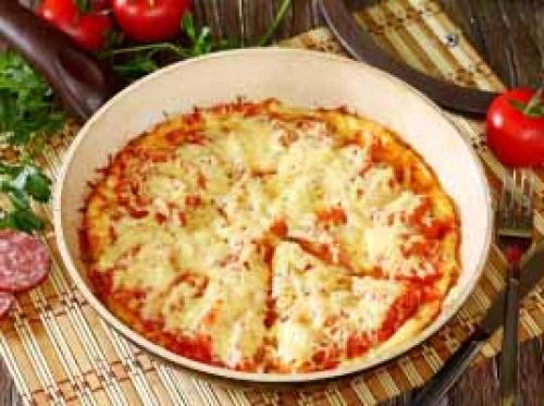 Жидкое тесто для пиццы на сметане и майонезе в духовке. 5 самых быстрых рецептов заливного теста для пиццы