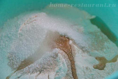 Пицца на тонком тесте, как в пиццерии в домашних условиях