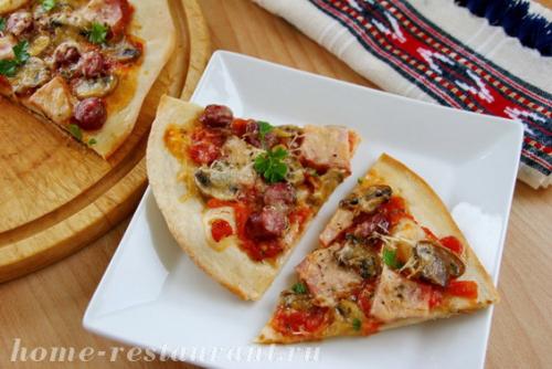 Пицца на тонком тесте, как в пиццерии в домашних условиях