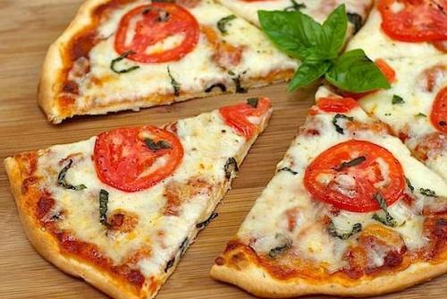 Тесто для пиццы, как в пиццерии — 8 вкусных рецептов, тонкого и мягкого теста
