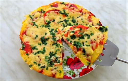 Пицца на сковороде за 10 минут. Заливная пицца на сковороде за 10 минут: рецепт на сметане и майонезе 07 Пицца на сковороде за 10 минут. Заливная пицца на сковороде за 10 минут: рецепт на сметане и майонезе 07