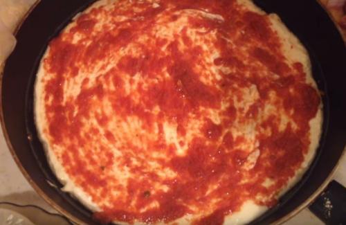 Быстрая пицца на сковородке. Пицца на сковороде быстро и вкусно. Быстрая пицца за 10 минут