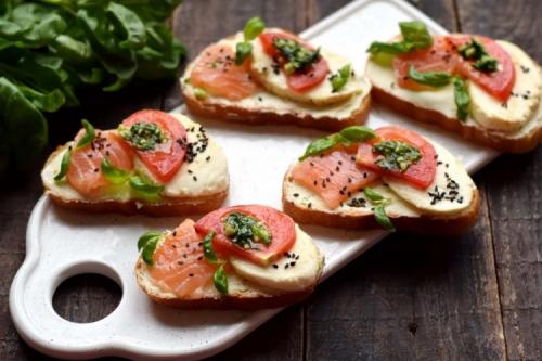 Бутерброд с красной рыбой. 15 бутербродов с семгой, которые готовятся проще простого
