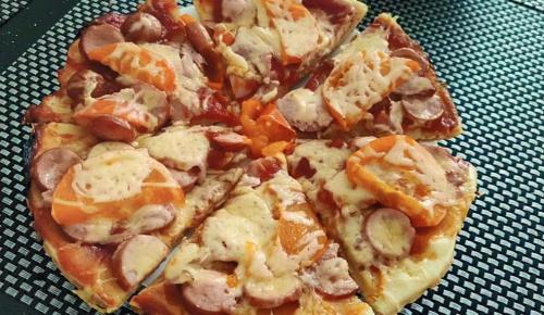 Хрустящая пицца на сковороде. Пицца на сковороде за 10 минут — 11 быстрых рецептов на скорую руку