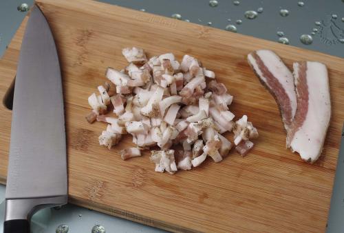 Гуляш из курицы с подливой с томатной пастой. Как приготовить гуляш из курицы с подливкой — рецепт вкусного гуляша из филе курицы на сковороде с пошаговыми фото