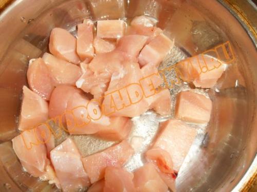 Гуляш из курицы, как в садике. Гуляш из куриной грудки