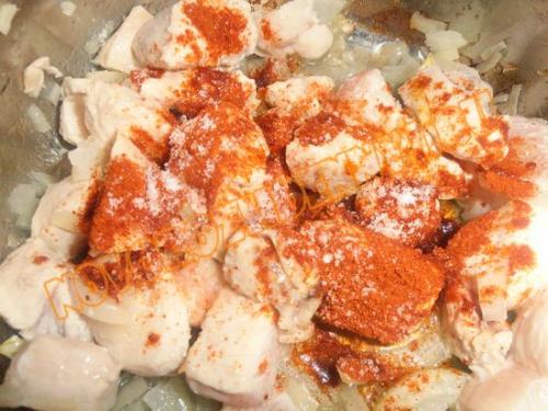 Гуляш из курицы, как в садике. Гуляш из куриной грудки