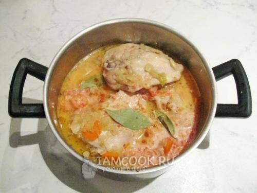 Гуляш из курицы c подливкой. Гуляш из куриного филе в сметанной подливке 38 Гуляш из курицы c подливкой. Гуляш из куриного филе в сметанной подливке 38