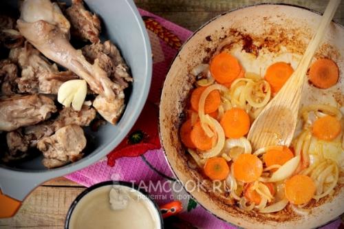 Кролик с картошкой в кастрюле. Как правильно потушить кролика с картошкой