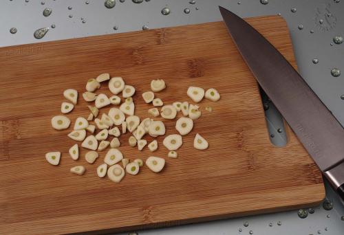 Гуляш из курицы с подливой с томатной пастой. Как приготовить гуляш из курицы с подливкой — рецепт вкусного гуляша из филе курицы на сковороде с пошаговыми фото