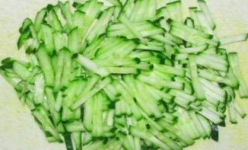 Салаты с семгой для ресторана. Удивляем гостей салатом с семгой: поразительные рецепты