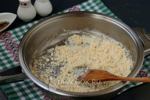 Гуляш из свинины с подливкой на сковороде - 5 пошаговых рецептов с фото 15 Гуляш из свинины с подливкой на сковороде - 5 пошаговых рецептов с фото 15