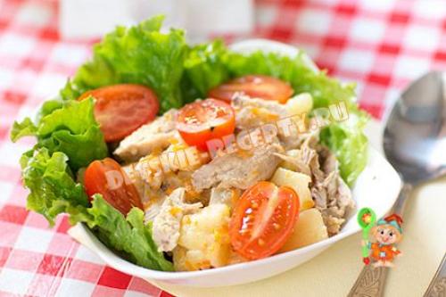 Тушеный кролик в сметане с картошкой. Кролик с картошкой в сметане в мультиварке