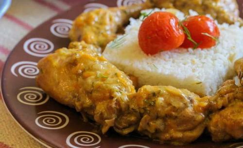 Тушеный кролик в сметане. Кролик, тушеный в сметане – 8 пошаговых рецептов приготовления