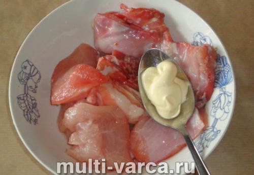 Гуляш из кролика с томатом. Гуляш из кролика с грибами 09