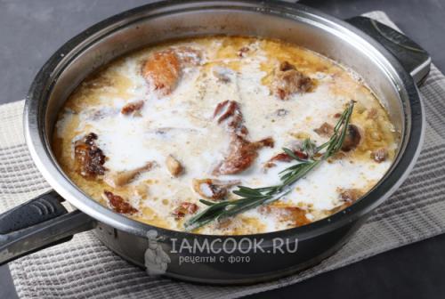 Гуляш из кролика с грибами. Кролик тушёный с грибами в сметане 08 Гуляш из кролика с грибами. Кролик тушёный с грибами в сметане 08