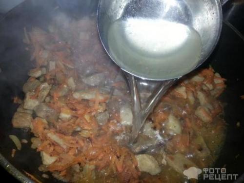 Гуляш, как в садике со сметаной. Рецепт: Гуляш - как в детском садике