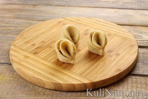 Как правильно нарезать пирог с мясом на порции. Как сделать тесто для пирога «Хризантема»