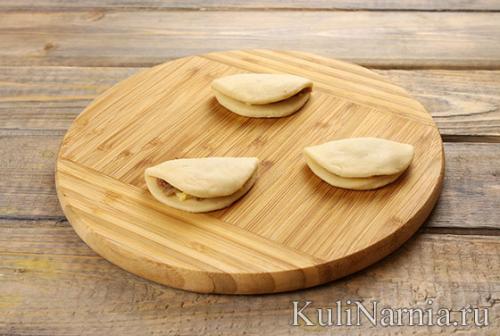 Как правильно нарезать пирог с мясом на порции. Как сделать тесто для пирога «Хризантема»