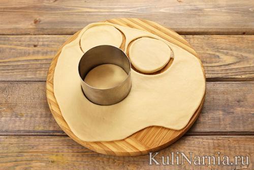 Как правильно нарезать пирог с мясом на порции. Как сделать тесто для пирога «Хризантема»