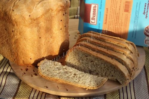 Хлеб с черносливом и белым льном. «Чернобаевский» и «Золото Азова» - это, скорее, лакомство 13 Хлеб с черносливом и белым льном. «Чернобаевский» и «Золото Азова» - это, скорее, лакомство 13