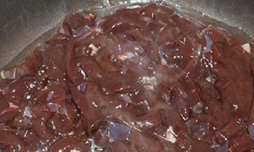 Гуляш из печени с луком и морковью. Классический гуляш из печени с подливкой — домашние рецепты приготовления