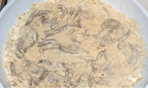 Гуляш из печени с луком и морковью. Классический гуляш из печени с подливкой — домашние рецепты приготовления